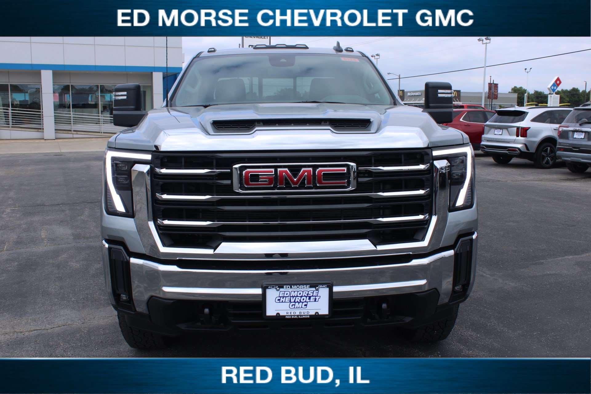 New 2026 GMC Sierra 2500 SLE w/ Preferred Package AWD/4WD image 3