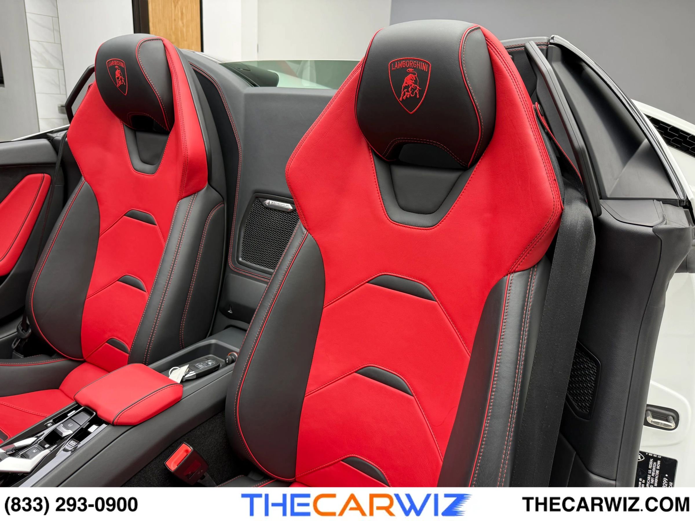 Used 2020 Lamborghini Huracan EVO image 52