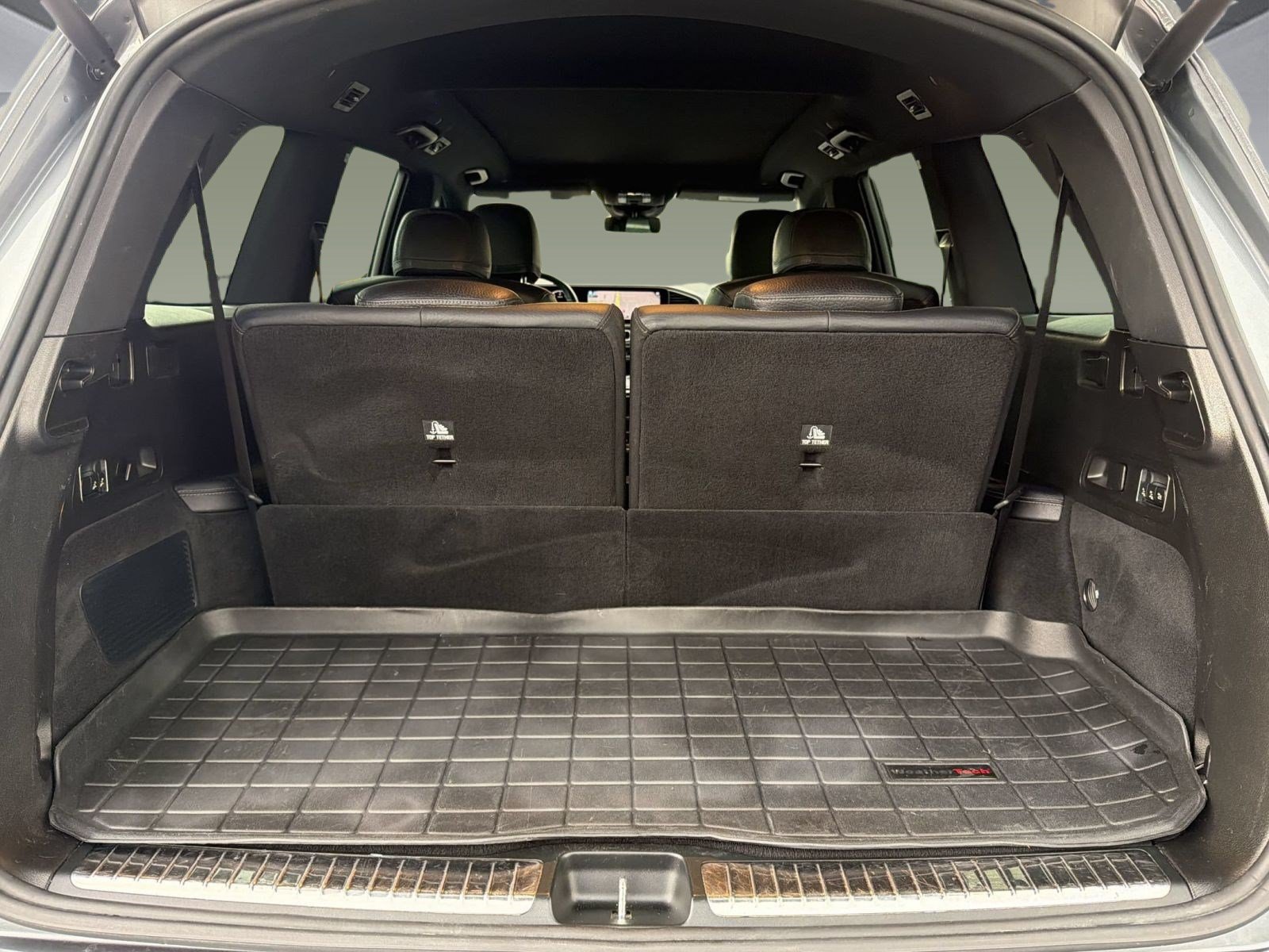 Used 2022 Mercedes-Benz GLS 450 4MATIC image 25