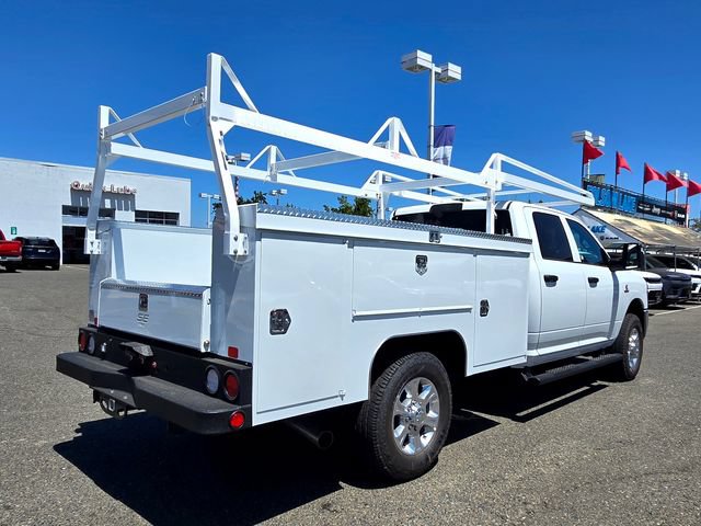 New 2026 RAM 3500 Tradesman w/ Chrome Appearance Group A AWD/4WD image 4