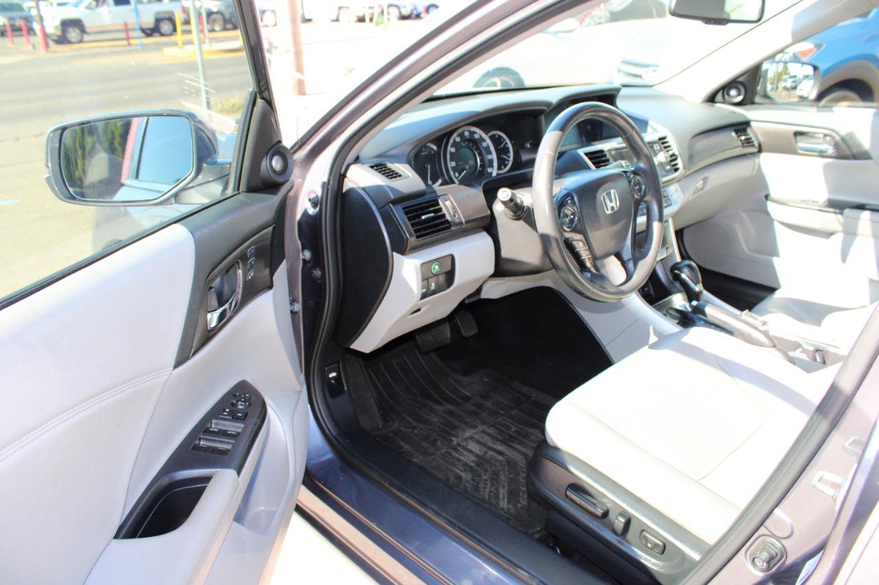 Used 2015 Honda Accord EX-L image 12