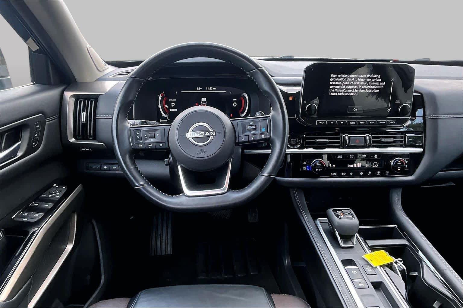 Certified 2025 Nissan Pathfinder Platinum w/ Cargo Package FWD image 6