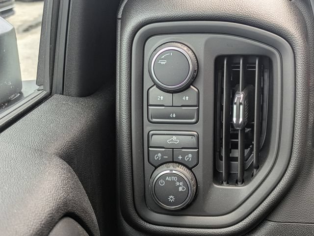 Used 2025 Chevrolet Silverado 2500 Custom w/ Custom Convenience Package AWD/4WD image 27
