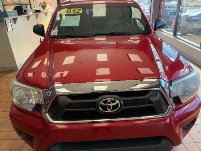 Used 2012 Toyota Tacoma 4x4 Access Cab w/ SR5 Pkg image 5