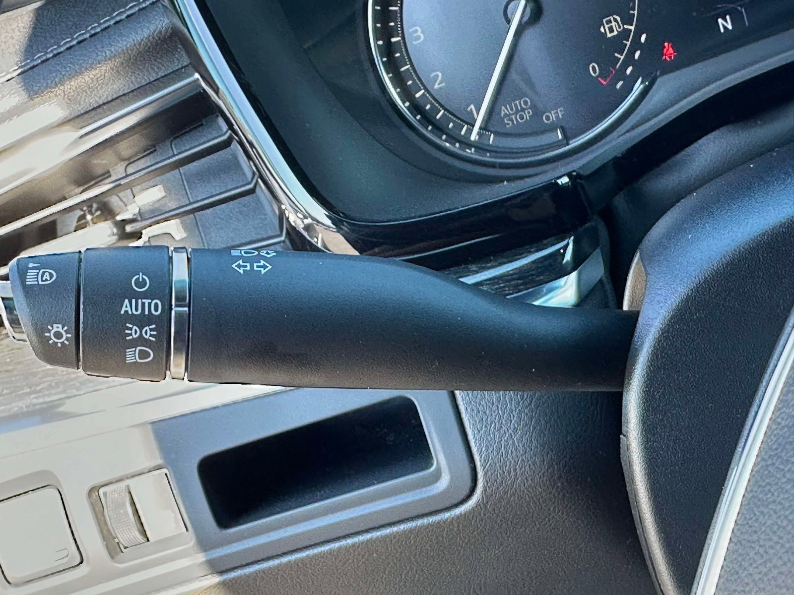 Certified 2022 Cadillac XT5 Premium Luxury image 19