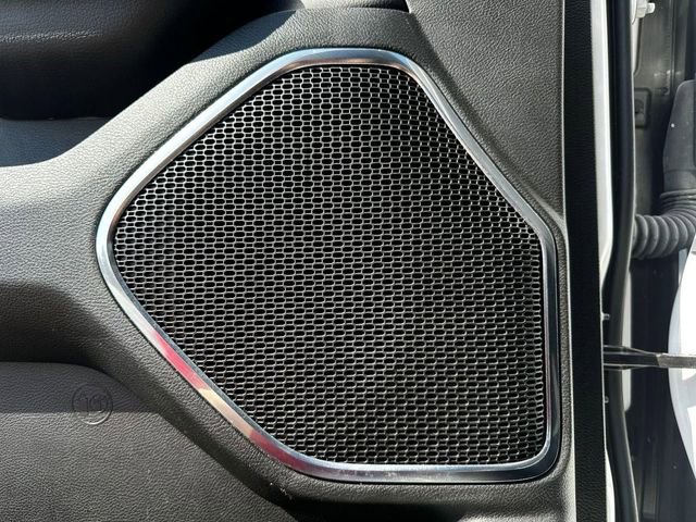 Used 2024 RAM 1500 Laramie image 14