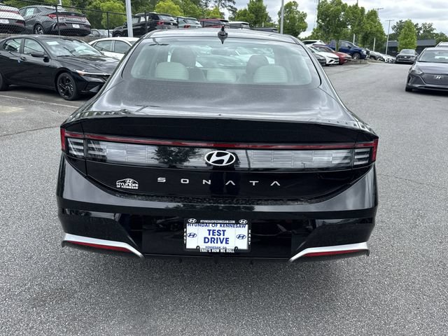 New 2026 Hyundai Sonata SEL FWD image 6