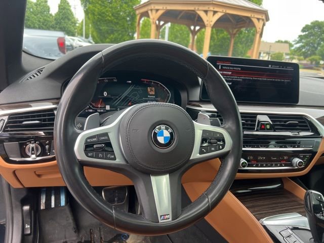 Used 2021 BMW 540i w/ M Sport Package RWD image 17