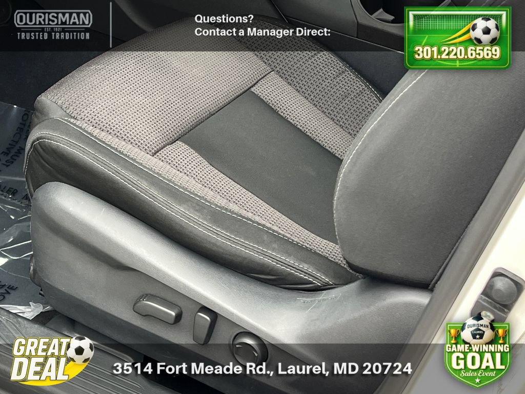 Used 2024 Subaru Outback Premium AWD/4WD image 7