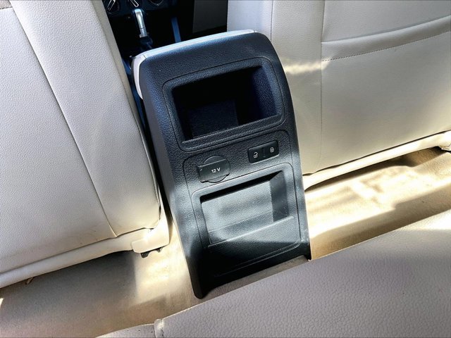 Used 2013 Volkswagen Jetta SE image 24
