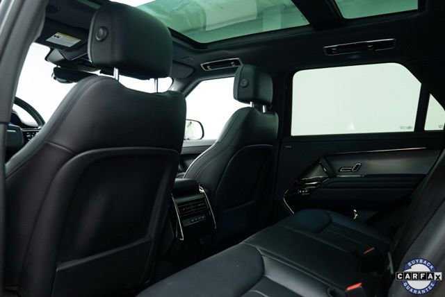 Used 2025 Land Rover Range Rover Sport image 22
