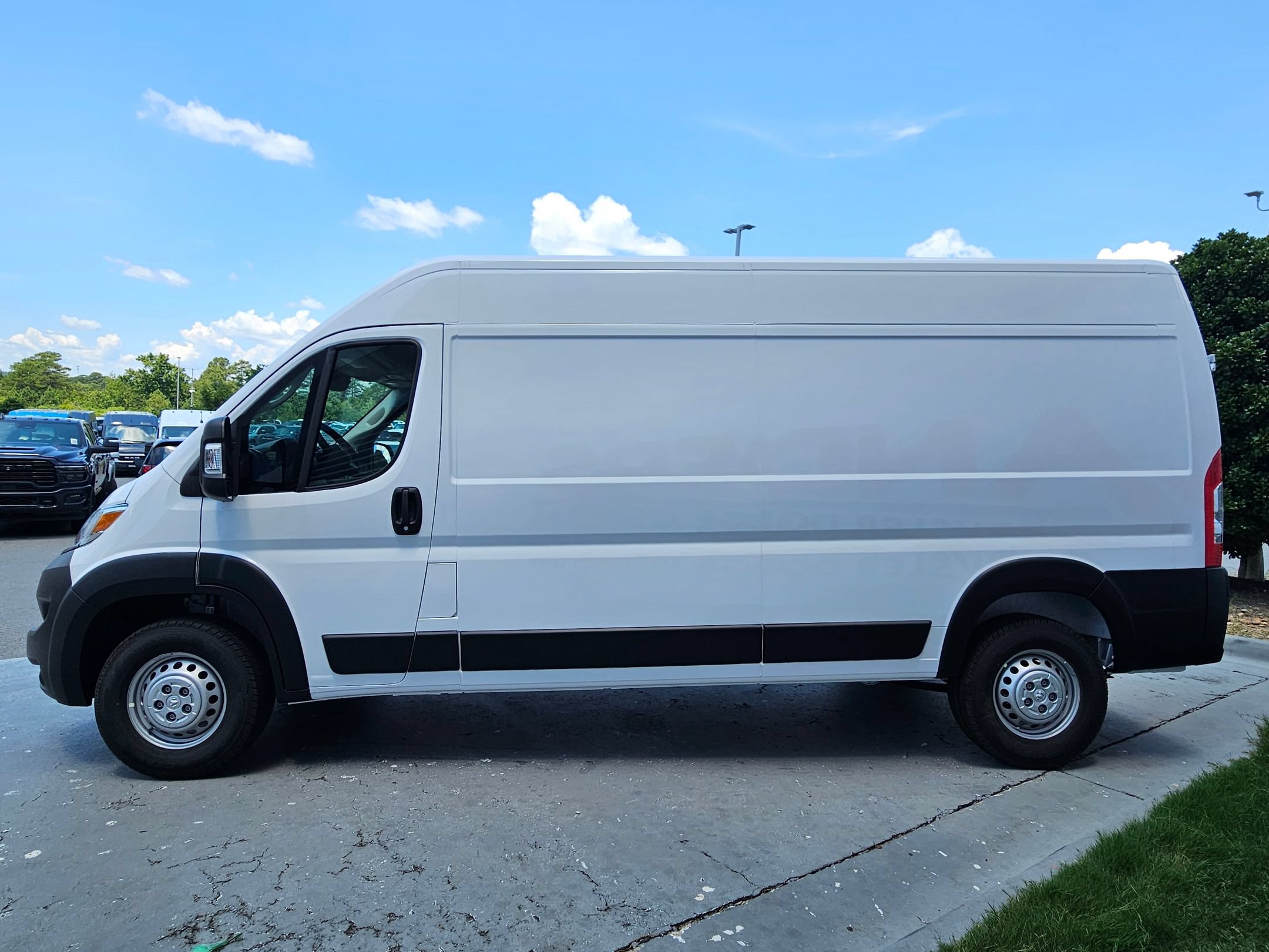 New 2026 RAM ProMaster 2500 w/ Power Group FWD image 4