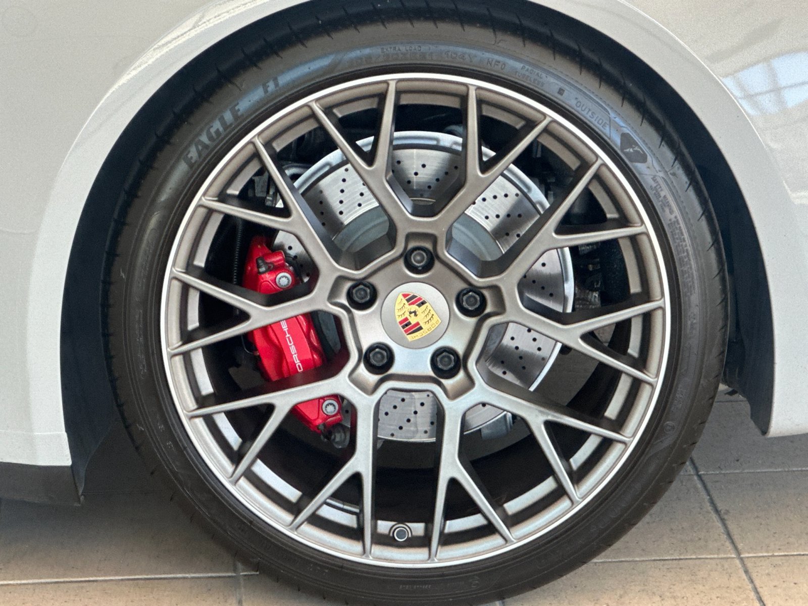 Certified 2020 Porsche 911 Carrera S RWD image 23