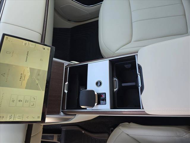 New 2026 Land Rover Range Rover SE AWD/4WD image 23