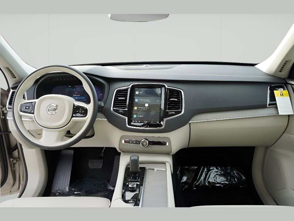 New 2025 Volvo XC90 T8 Plus w/ Protection Package Premier image 22