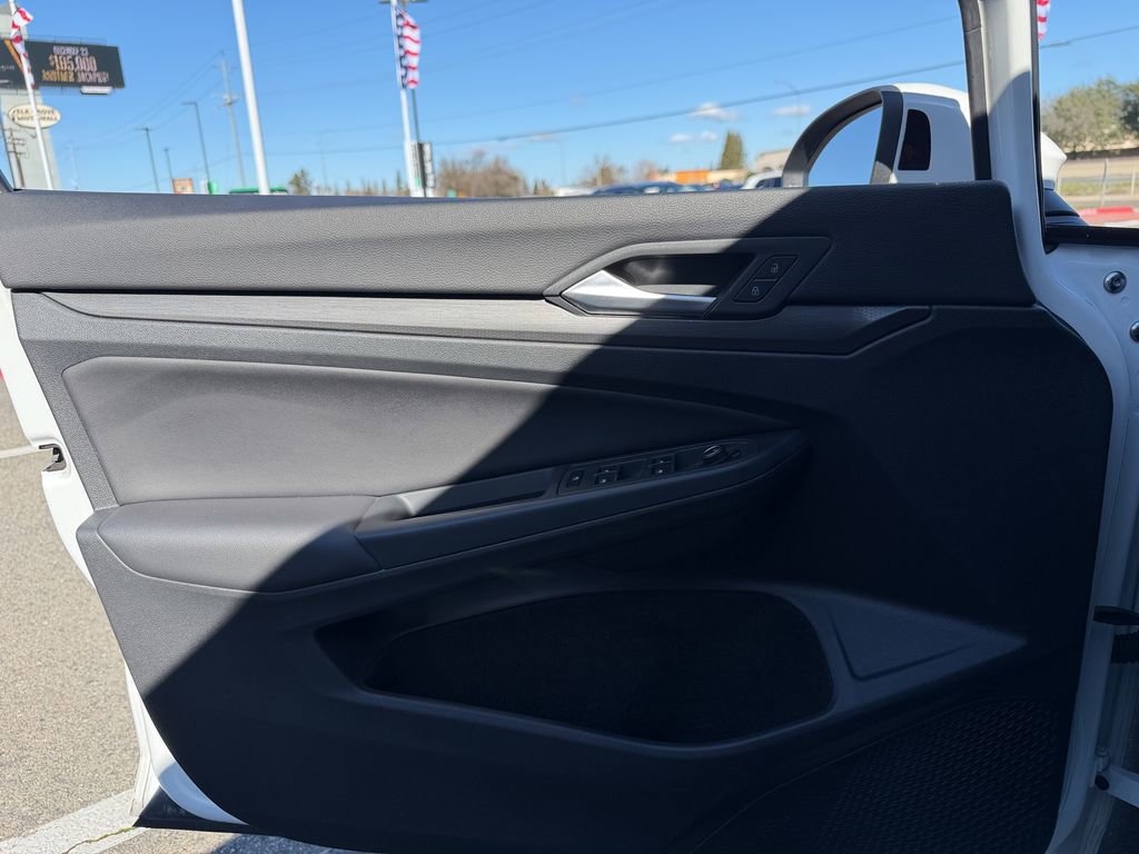 Used 2023 Volkswagen GTI SE image 14