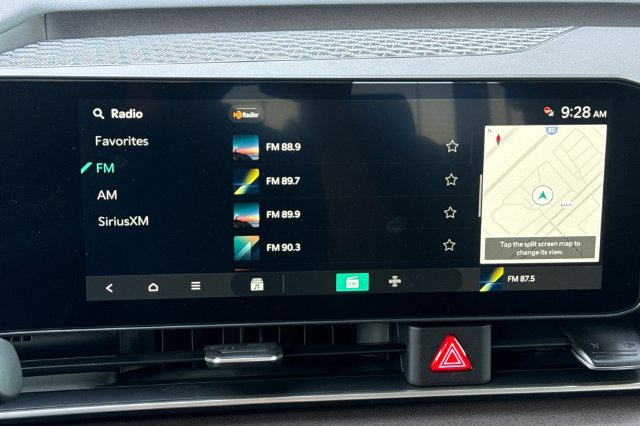 New 2027 Kia Carnival EX FWD image 23