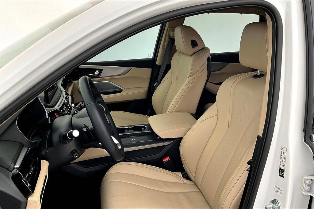 Certified 2026 Acura MDX w/ Technology Package FWD image 30