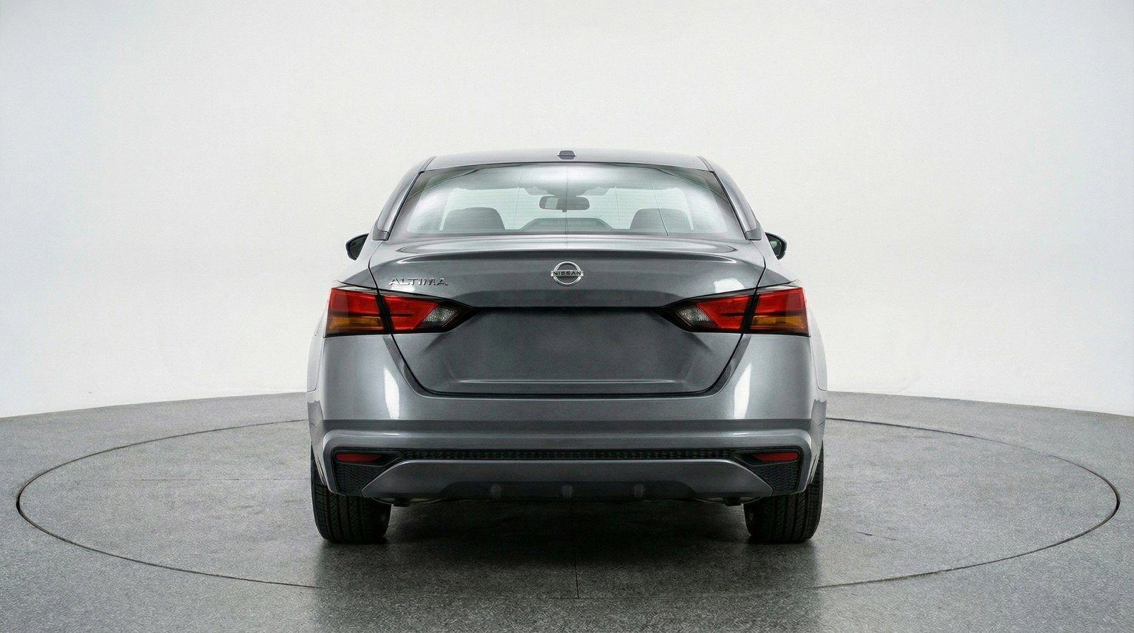 Used 2025 Nissan Altima 2.5 SV image 7