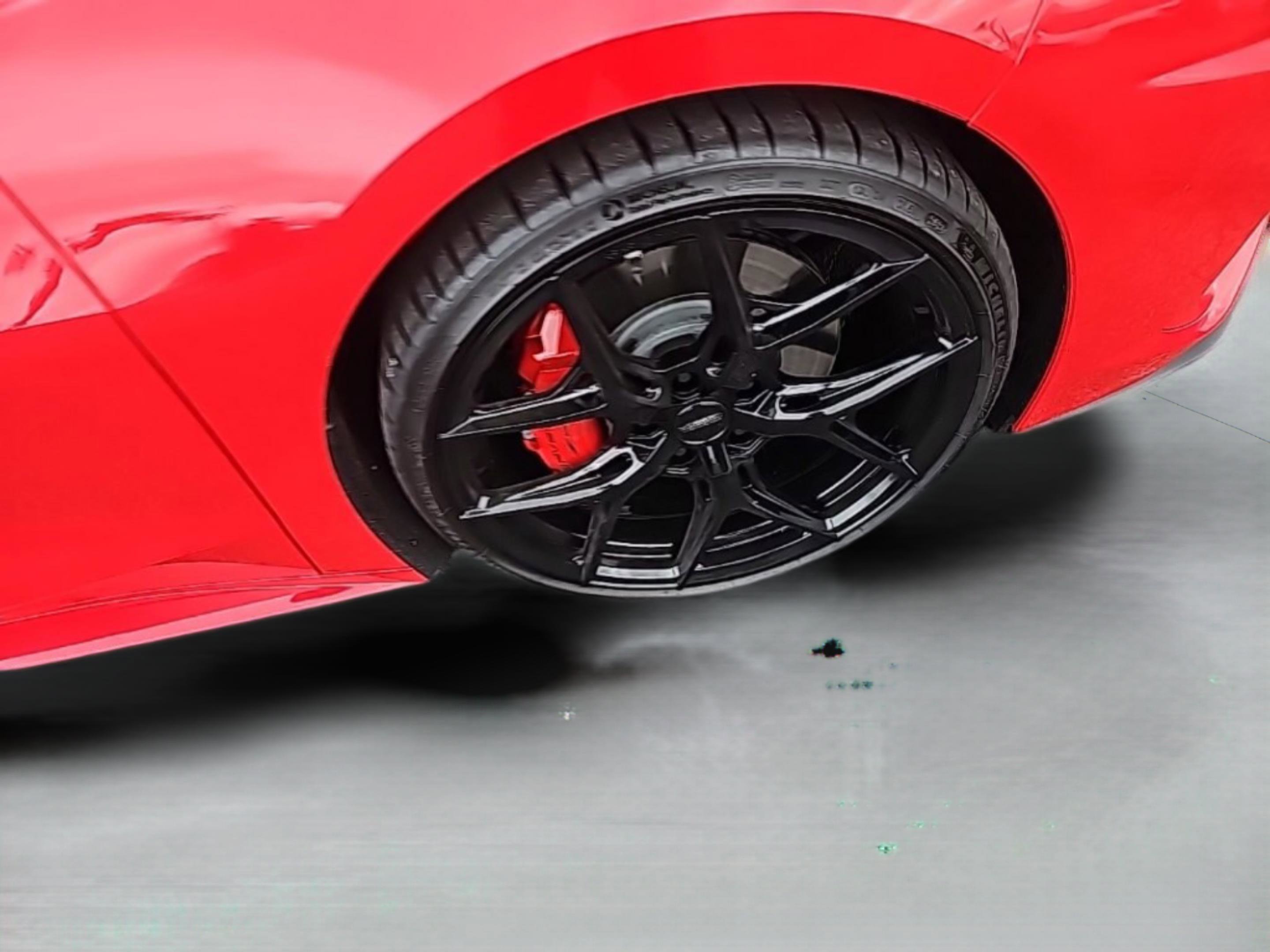 Used 2024 Chevrolet Corvette Stingray w/ Z51 Performance Package image 32