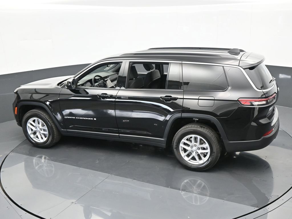 Used 2024 Jeep Grand Cherokee L Laredo w/ Luxury Tech Group I image 41