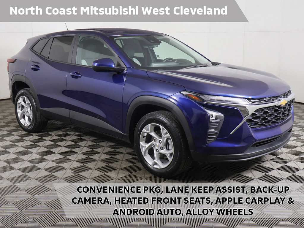 Used 2024 Chevrolet Trax LS w/ LS Convenience Package FWD image 1