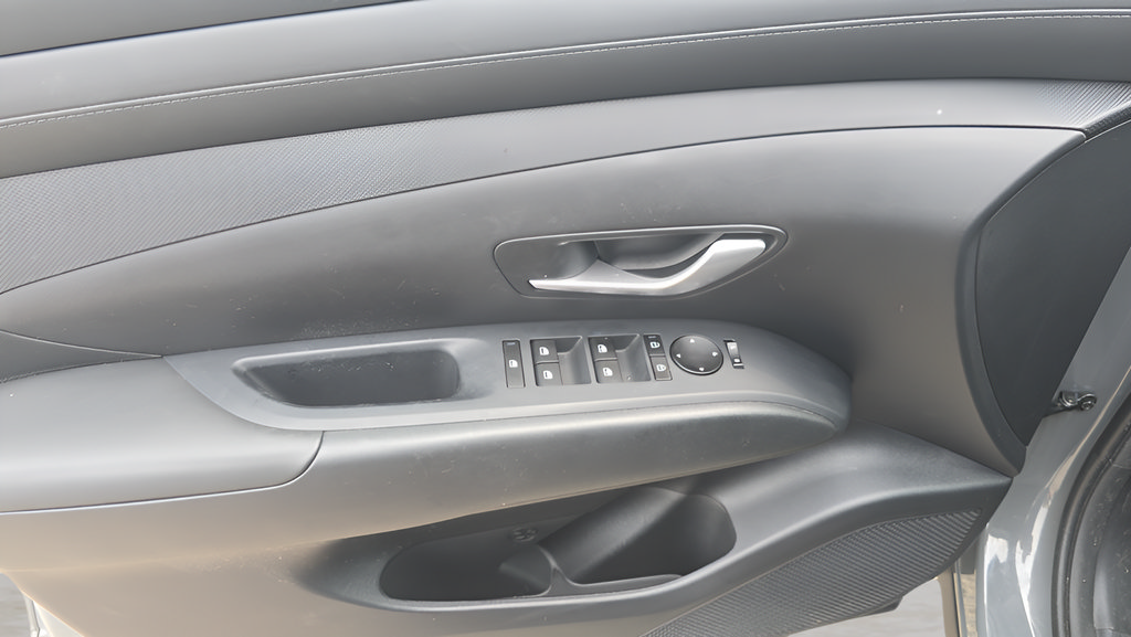 Certified 2026 Hyundai Tucson SEL Plus FWD image 16