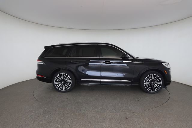 Used 2023 Lincoln Aviator Black Label AWD/4WD image 23