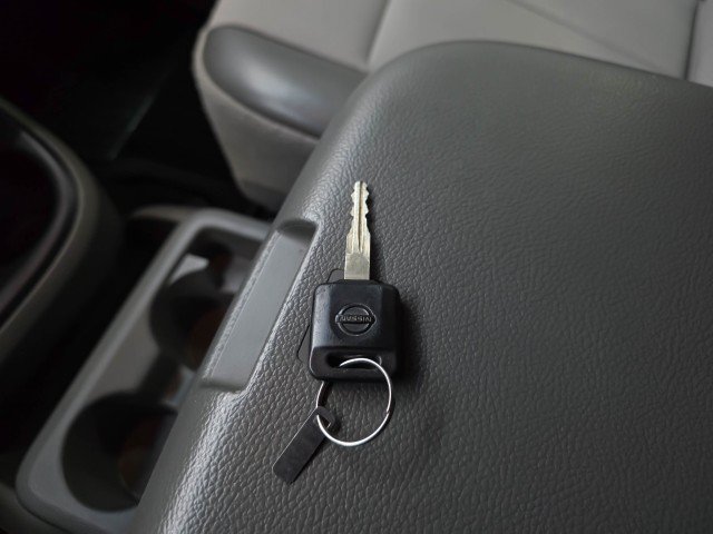 Used 2018 Nissan NV 2500 SV RWD image 35