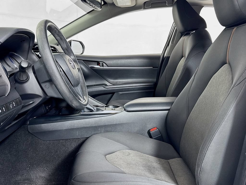 Used 2019 Toyota Camry LE w/ Convenience Package FWD image 8