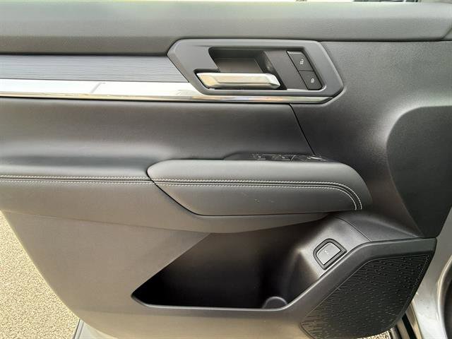 New 2026 GMC Terrain Elevation w/ Elevation Premium Package image 12