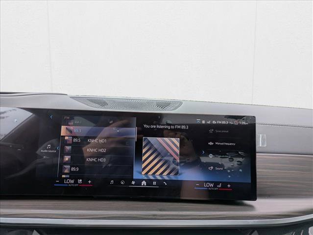 Used 2026 BMW X5 xDrive40i image 12