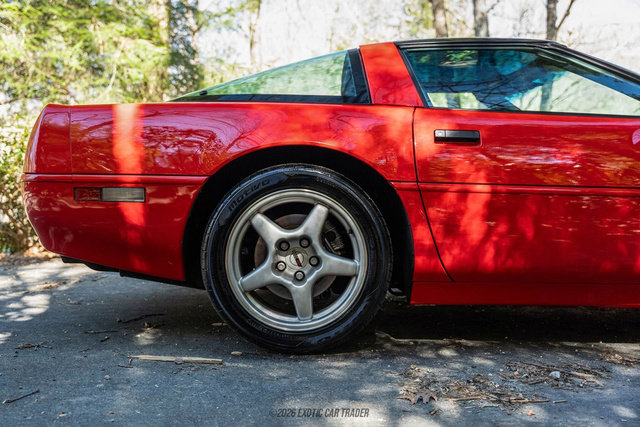 Used 1994 Chevrolet Corvette ZR1 RWD image 10