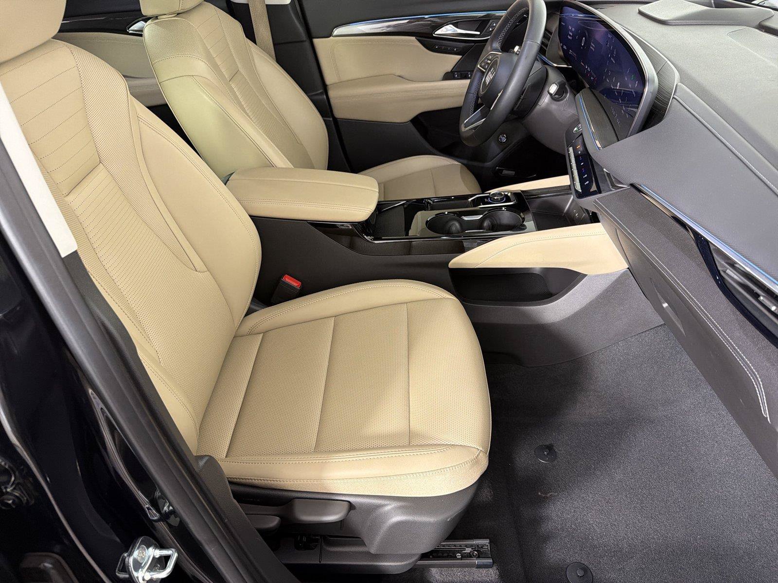 Certified 2024 Buick Envision Preferred AWD/4WD image 11