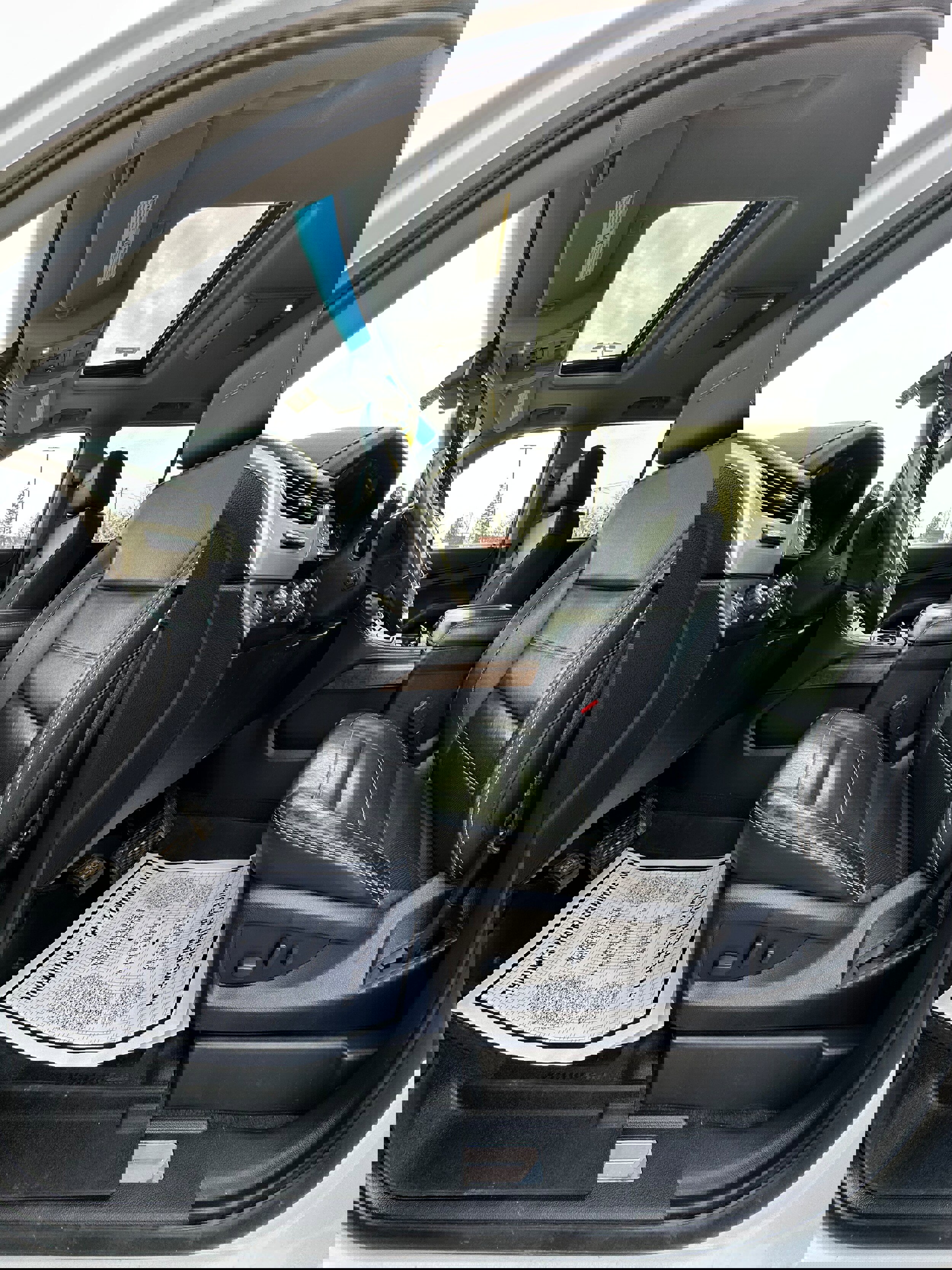 Used 2019 GMC Yukon Denali w/ Denali Ultimate Package image 9