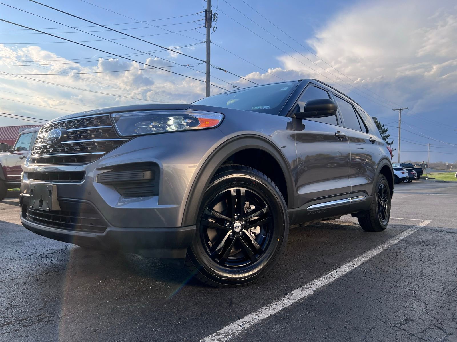 Used 2022 Ford Explorer XLT AWD/4WD image 15