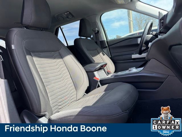 Used 2021 Ford Explorer XLT image 48