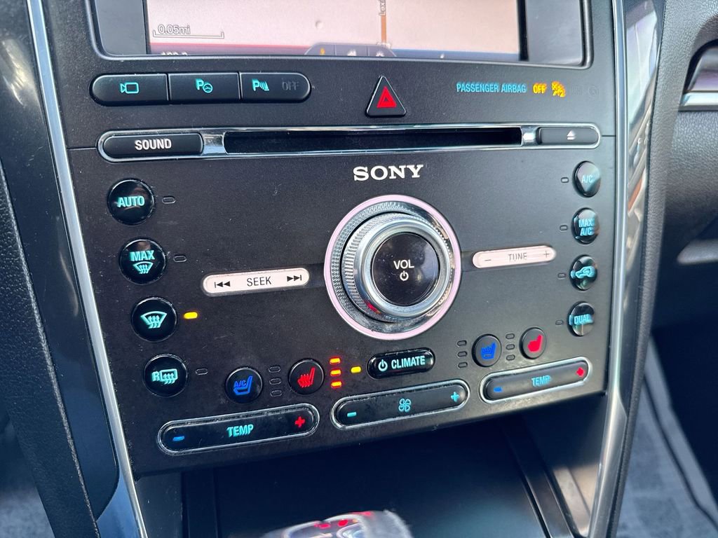 Used 2016 Ford Explorer Limited w/ Equipment Group 301A image 17