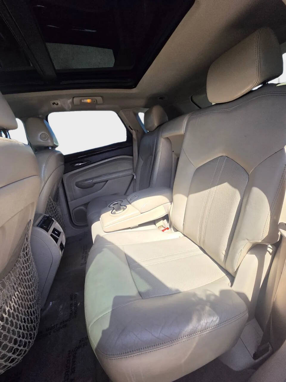 Used 2010 Cadillac SRX Premium FWD image 12