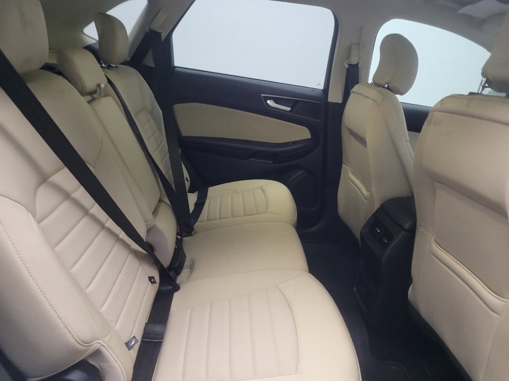 Used 2015 Ford Edge SE AWD/4WD image 19