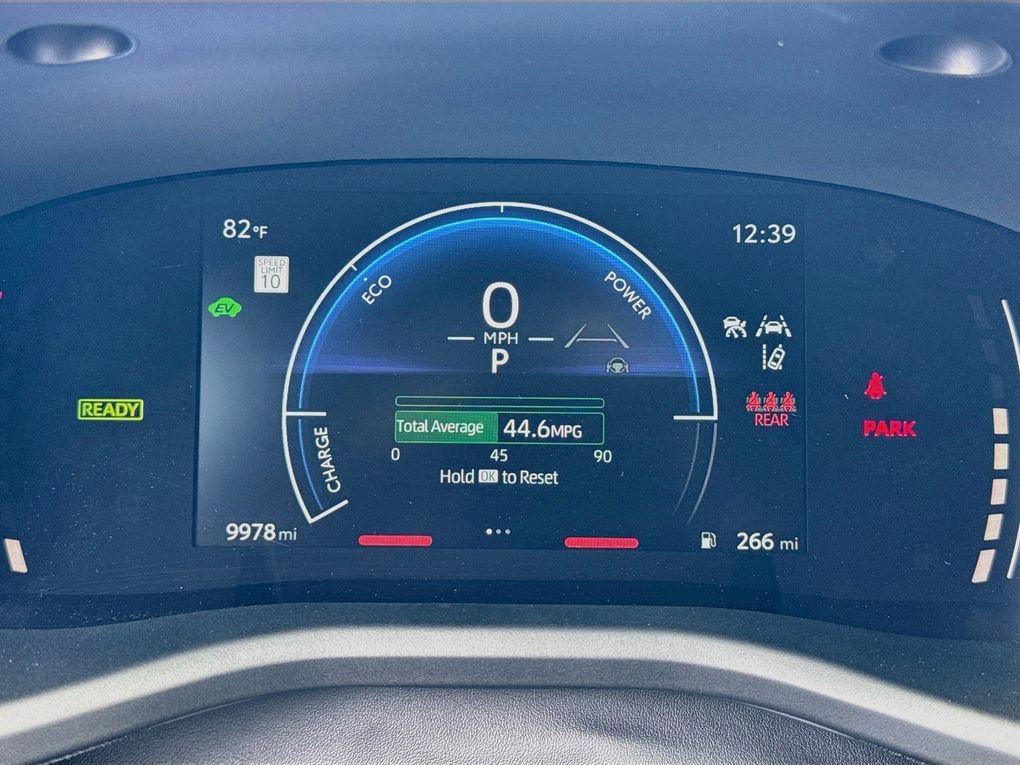 Used 2026 Toyota Camry LE FWD image 18