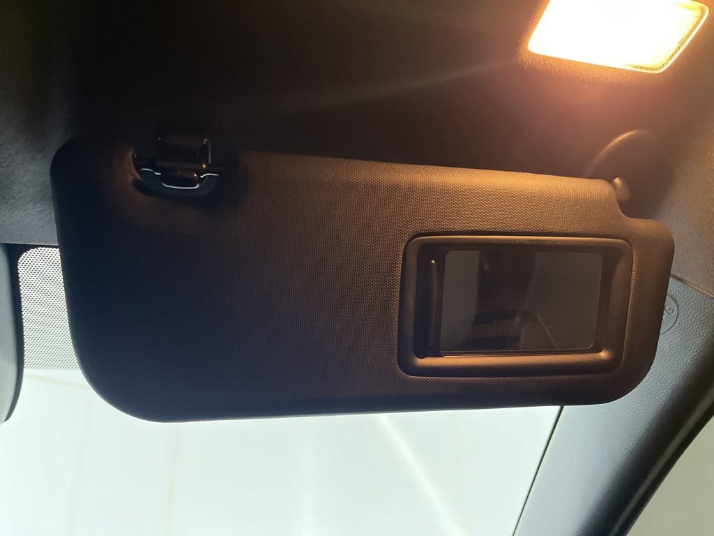 Used 2021 Toyota Corolla SE FWD image 74