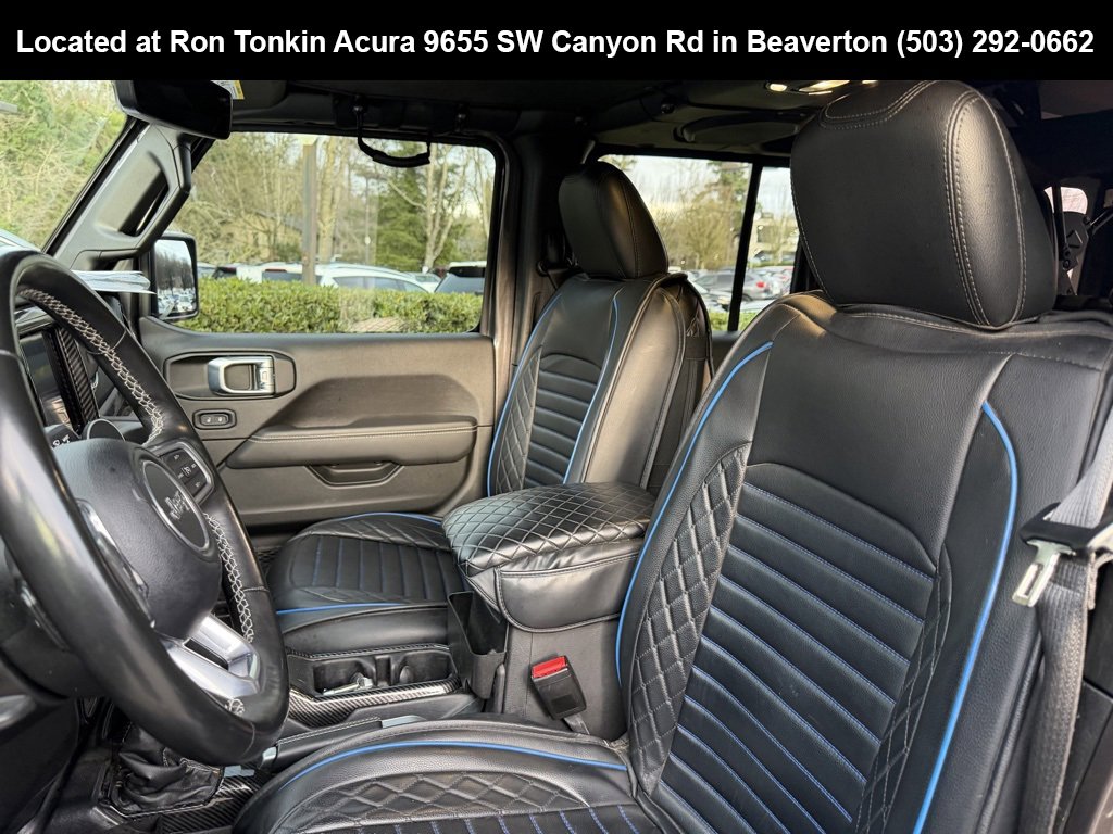 Used 2022 Jeep Wrangler Unlimited Sahara 4xe image 11