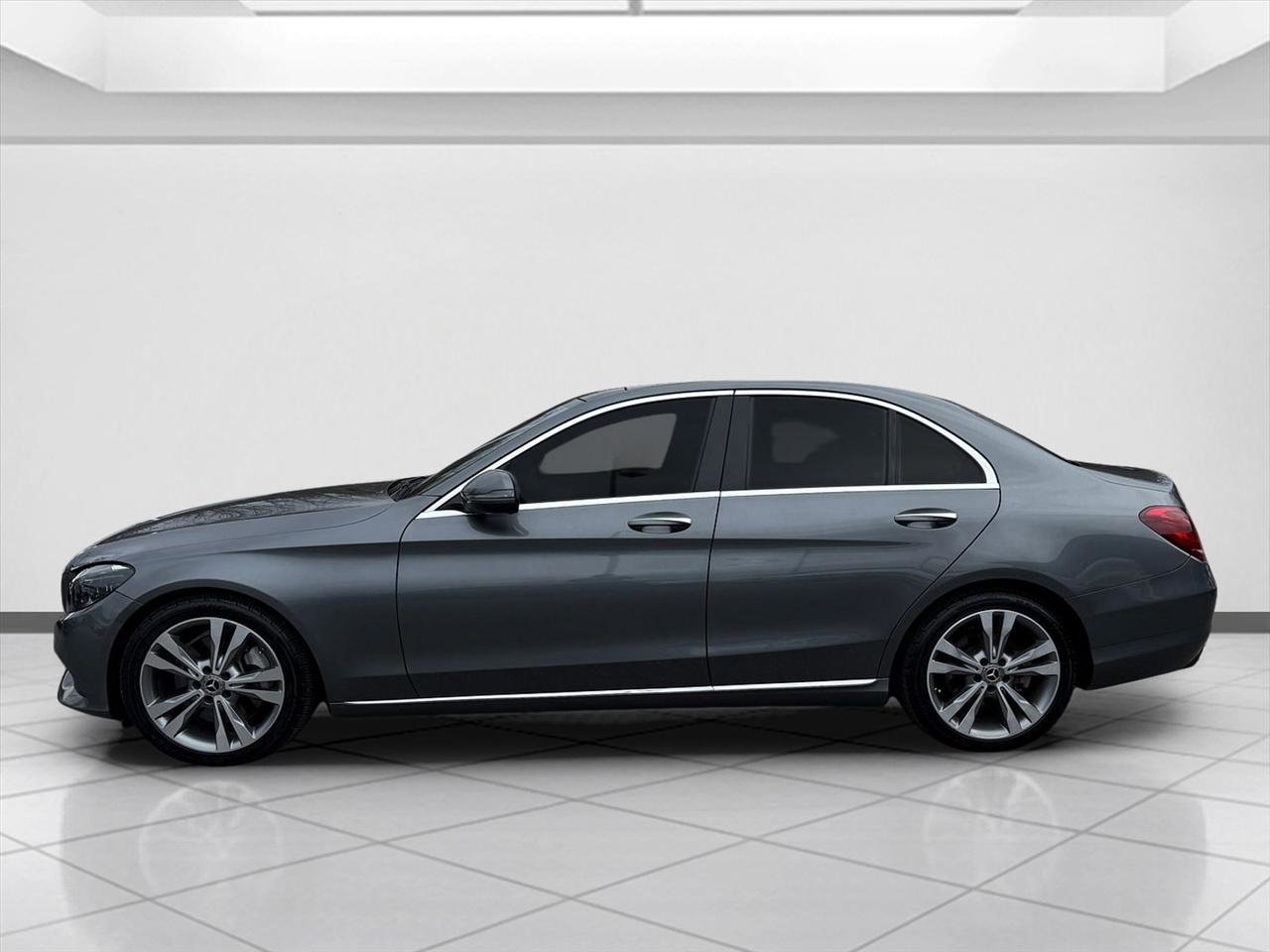 Used 2018 Mercedes-Benz C 300 Sedan image 5