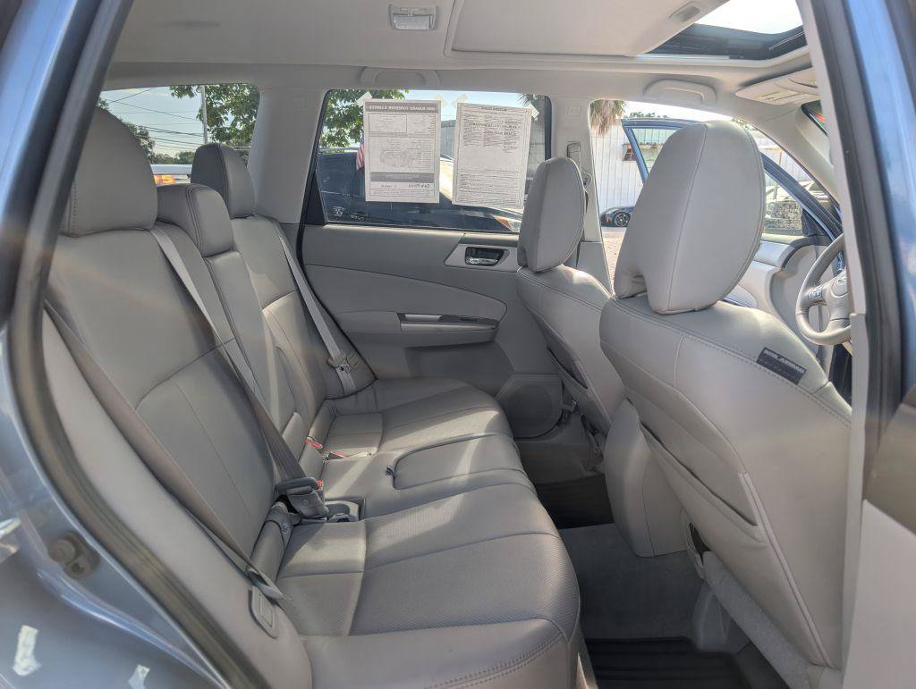 Used 2009 Subaru Forester 2.5X Limited AWD/4WD image 12
