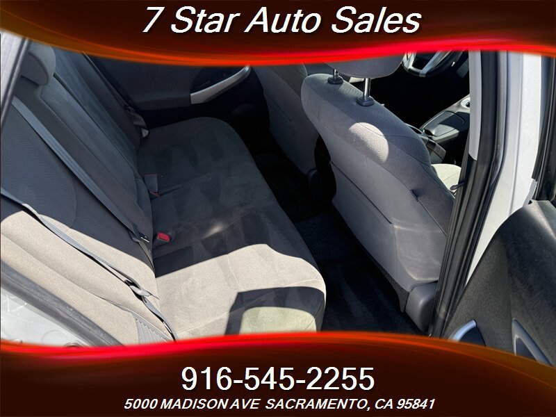 Used 2015 Toyota Prius Two FWD image 14