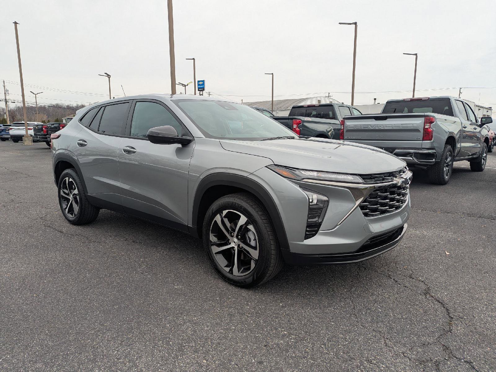 New 2026 Chevrolet Trax RS w/ Sunroof Package image 46