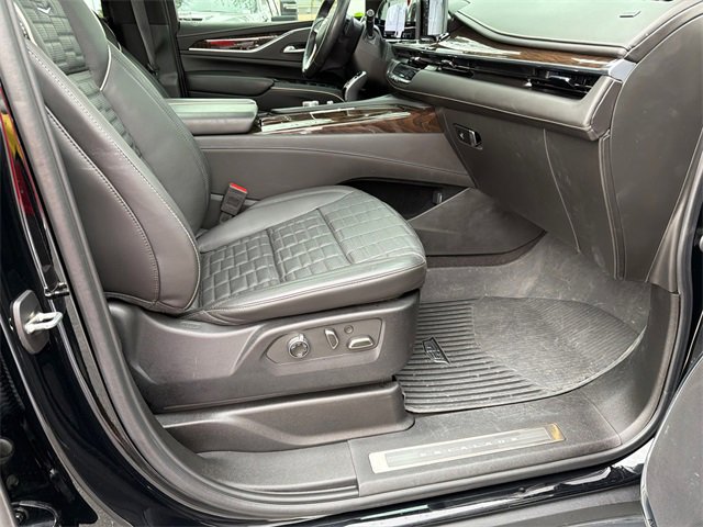 Certified 2024 Cadillac Escalade Sport Platinum w/ LPO, ONYX Package image 13