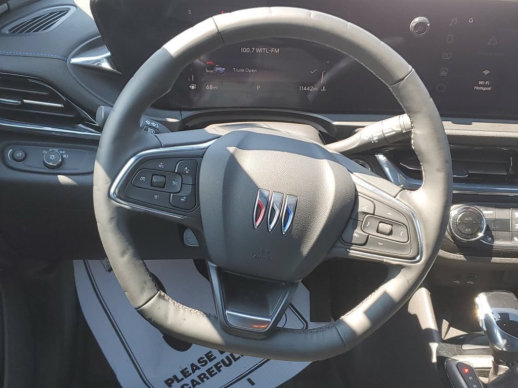 Certified 2025 Buick Envista Sport Touring w/ Convenience I Package FWD image 29