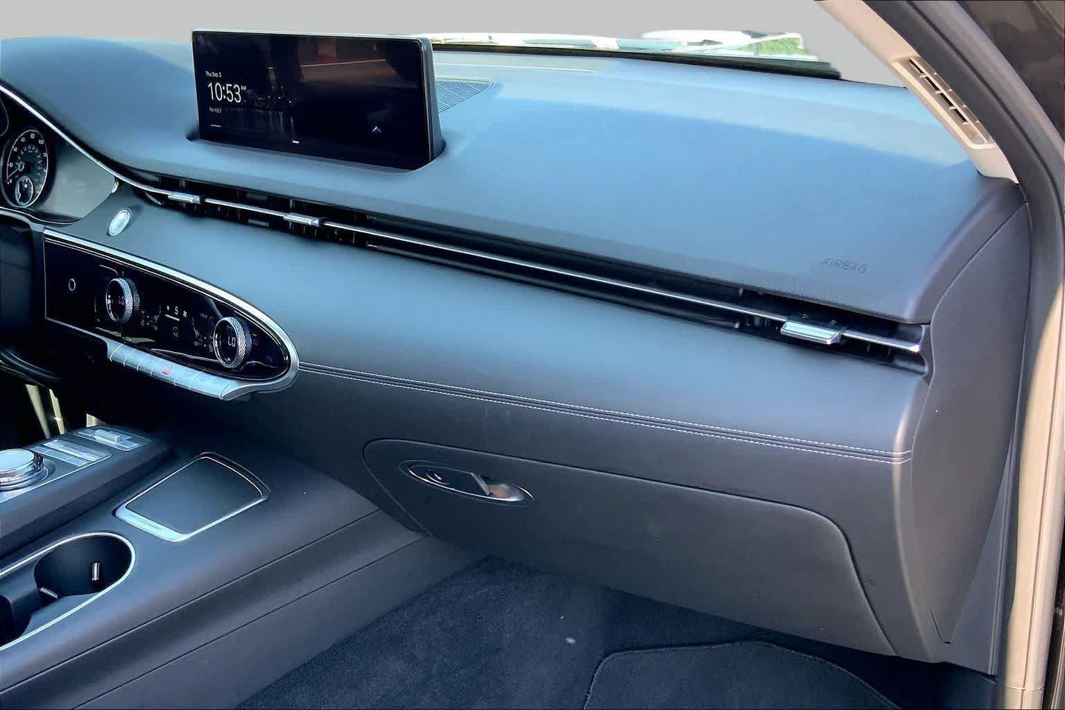 Used 2025 Genesis GV70 2.5T AWD/4WD image 17